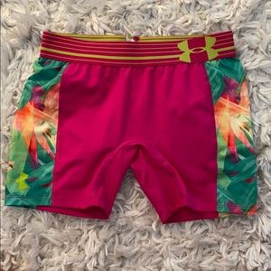 Youth large under armour spandex shorts